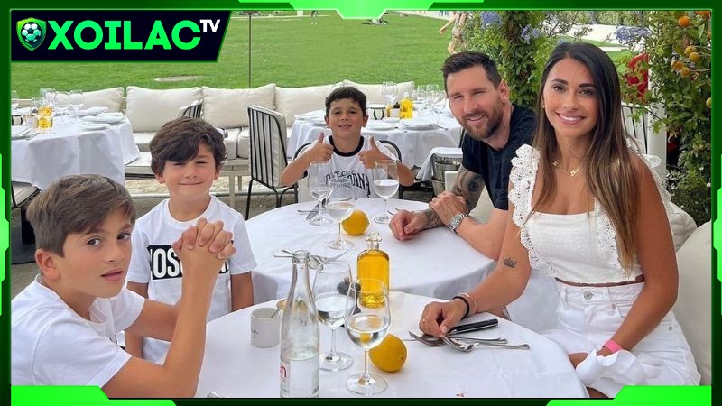 Cuộc sống gia đình đầy viên mãn của Messi Cuộc sống gia đình đầy viên mãn của Messi